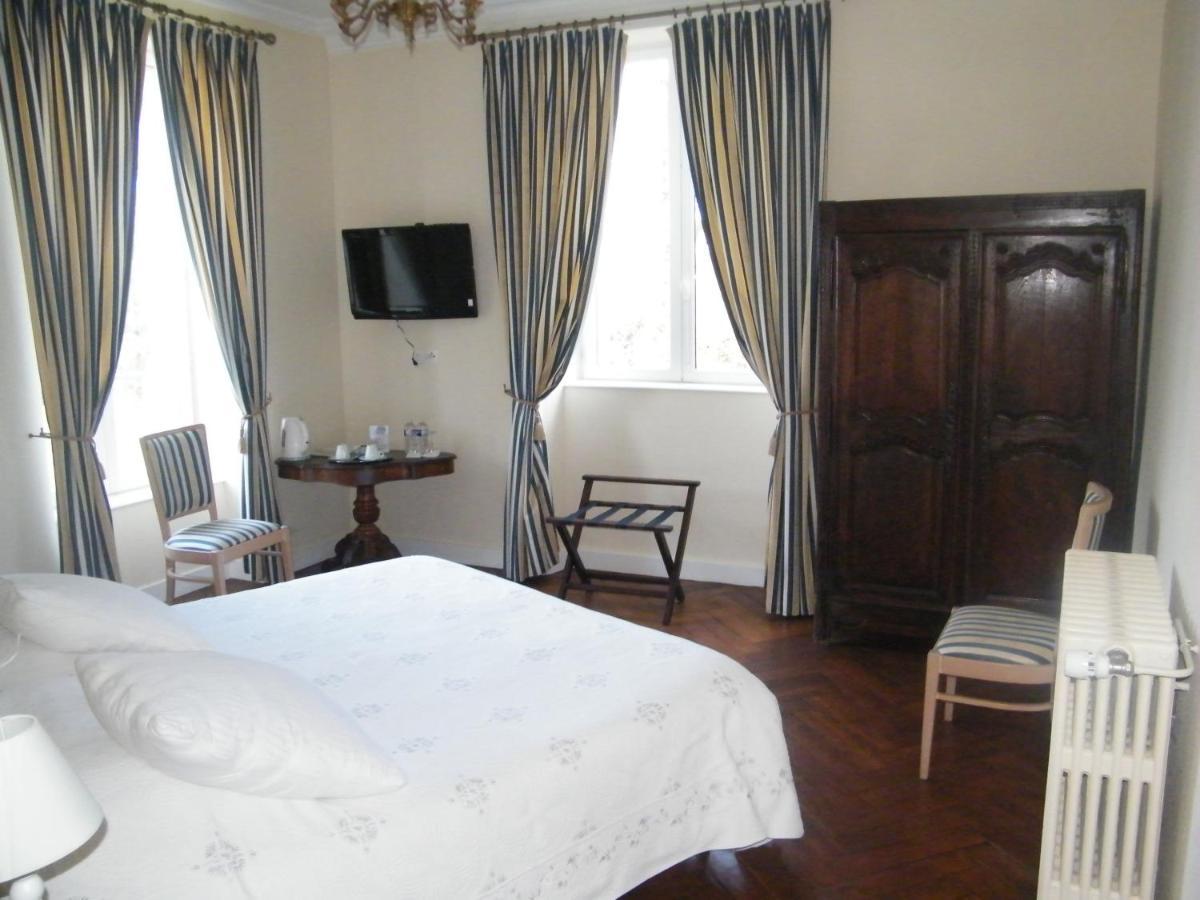 Chambres D'Hotes Chateau De Damigny Saint-Martin-des-Entrees Luaran gambar