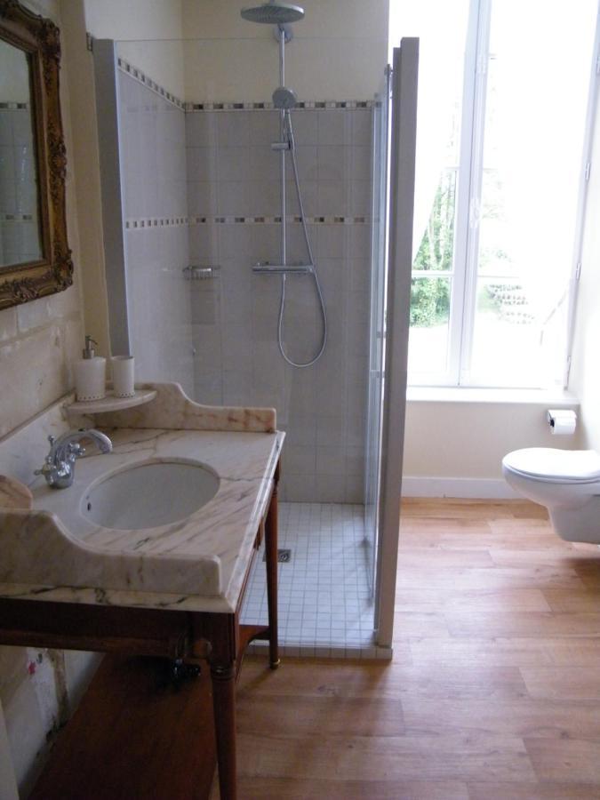 Chambres D'Hotes Chateau De Damigny Saint-Martin-des-Entrees Luaran gambar
